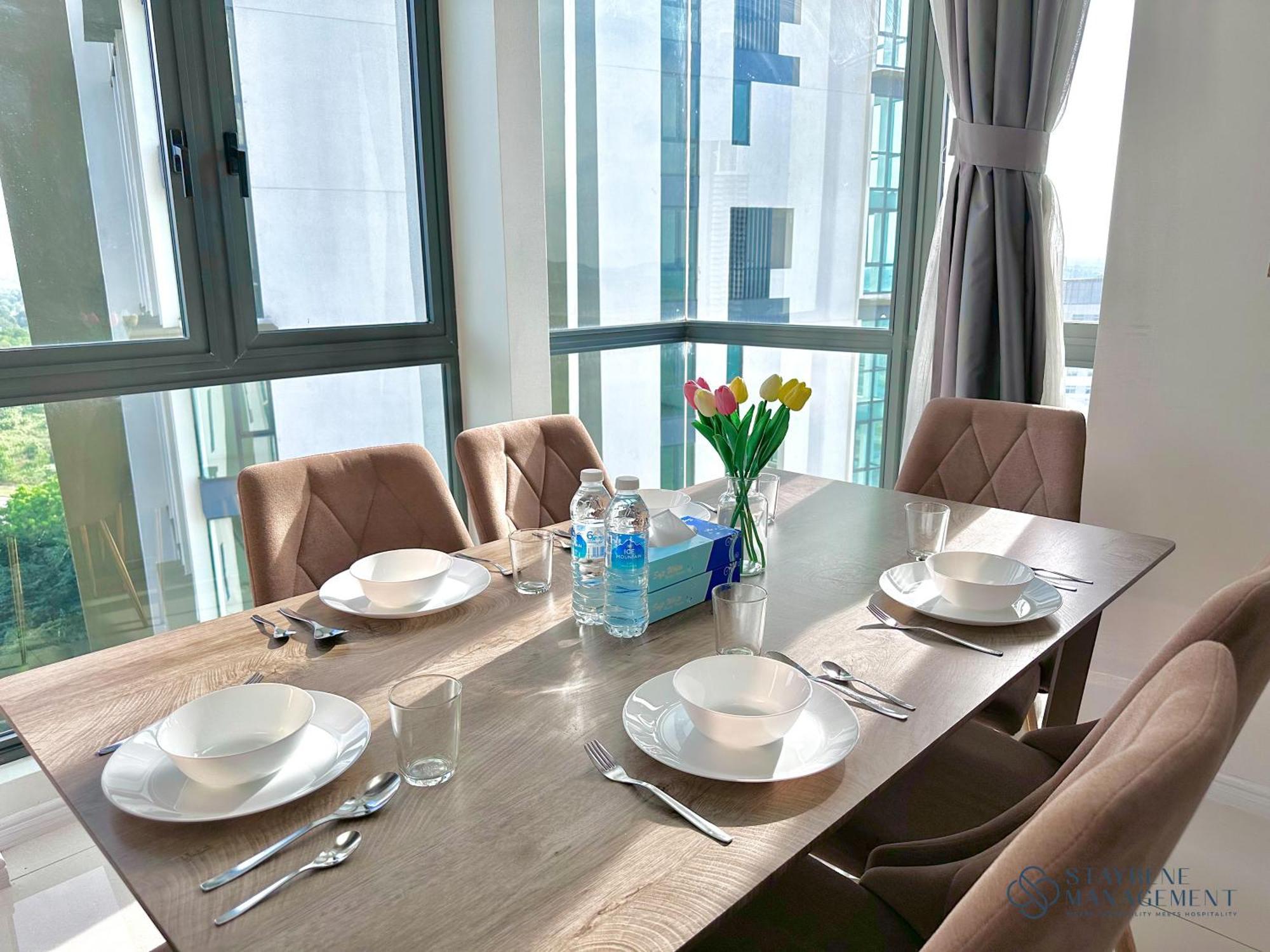 The Elysia Suites Nusajaya  Zewnętrze zdjęcie